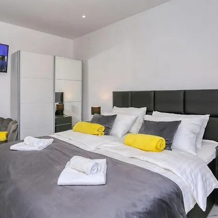 Amazing In With Wifi Apartman